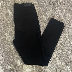 H&M Black Pants Size 31/32